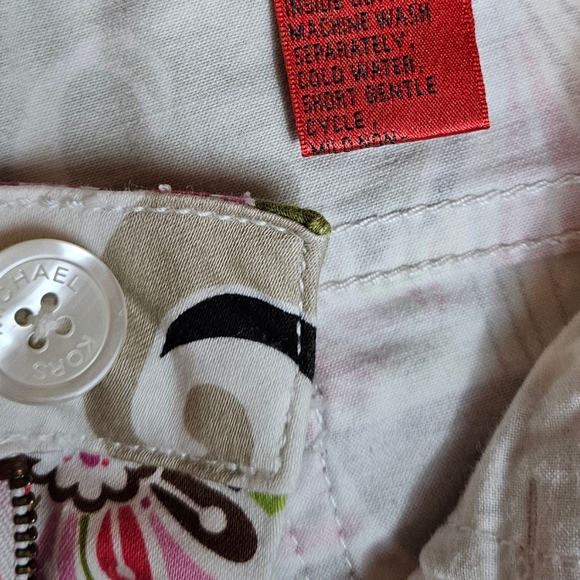 V Cristina Pants - Picture 9 of 9